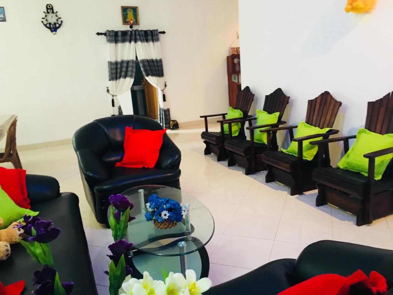 Homestay Kawshan *